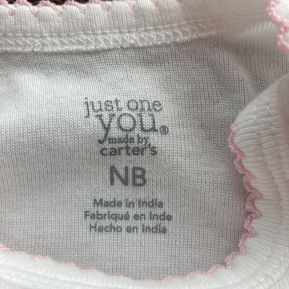❤️ Carter’s Newborn Bundle of Onesies #144 - Picture 9 of 9